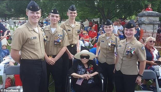 Jackson was an honored guest at the Memorial Day celebration at the
National Cemetery in Springfield, MO, in November 2018