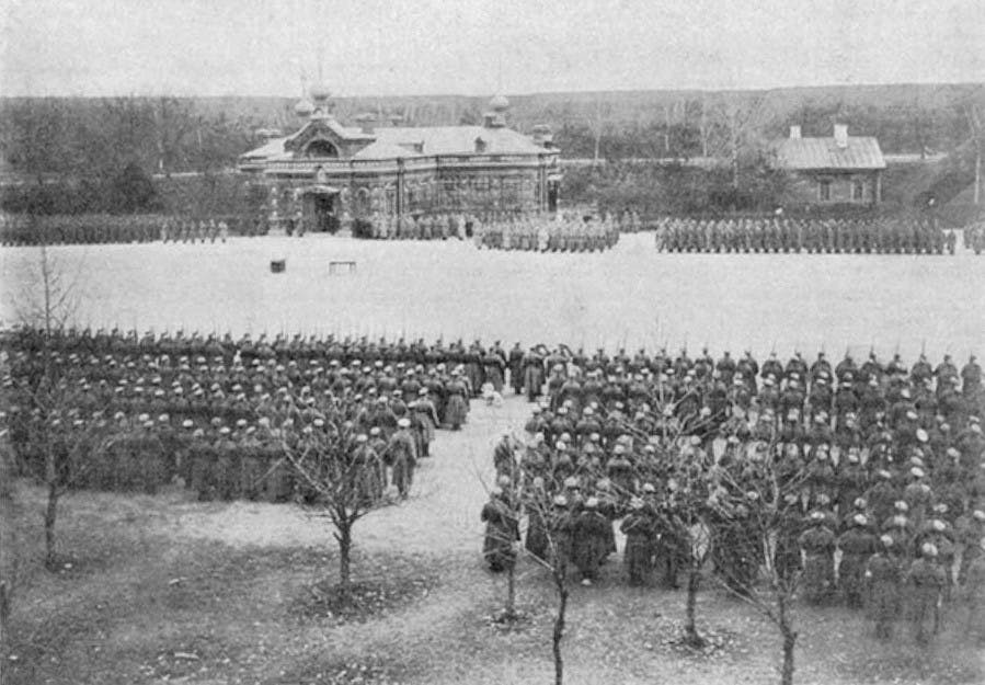 Russian soldiers at Osowiec Fortress, January 1915 (неизв / Public Domain)
